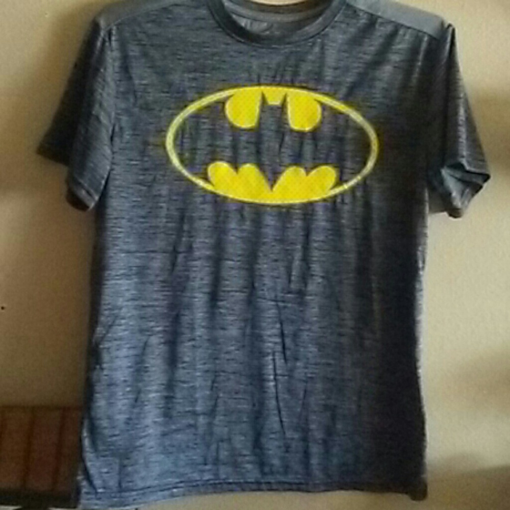Women's BATMAN TEE-SHIRT